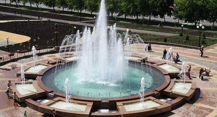 Уникальный фонтан в г. Сарове